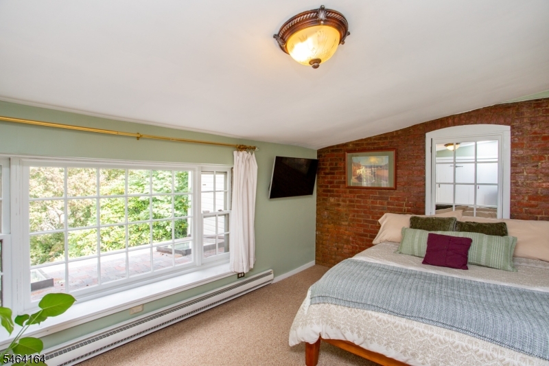 28 Brunswick Avenue Lambertville NJ 08530