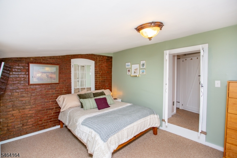 28 Brunswick Avenue Lambertville NJ 08530