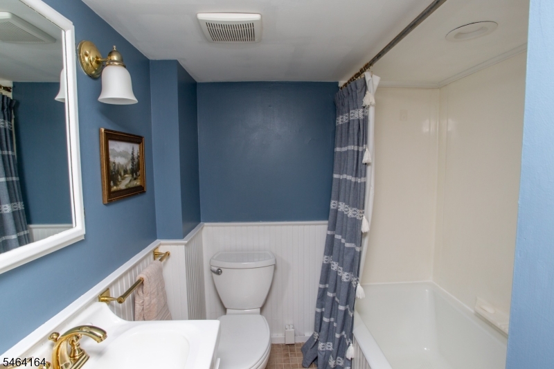 28 Brunswick Avenue Lambertville NJ 08530