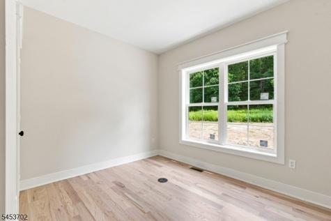 6 Highland Meadows Road Pohatcong NJ 08865
