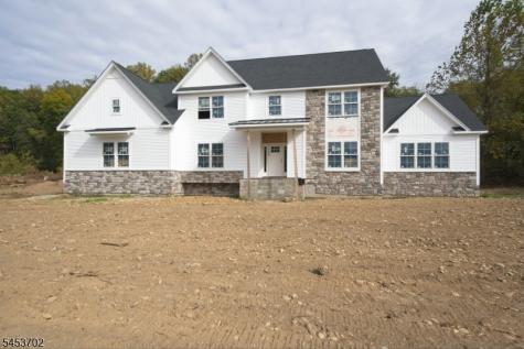 6 Highland Meadows Road Pohatcong NJ 08865
