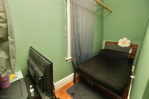 566 Highland Avenue Newark NJ 07104