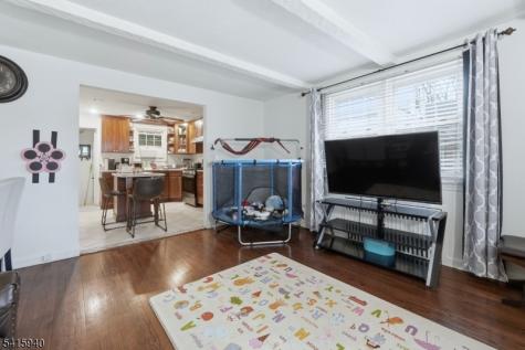 335 Dermody Street Roselle NJ 07203