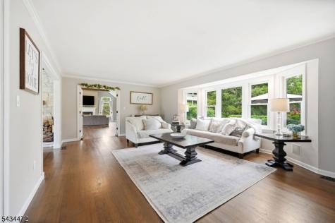 10 Deer Ridge Road Bernards NJ 07920