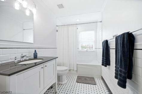 10 Deer Ridge Road Bernards NJ 07920