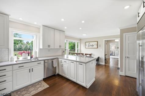 10 Deer Ridge Road Bernards NJ 07920