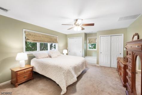 14 Kemp Drive Springfield NJ 07081