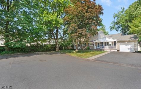 14 Kemp Drive Springfield NJ 07081