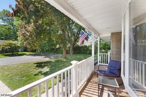 14 Kemp Drive Springfield NJ 07081