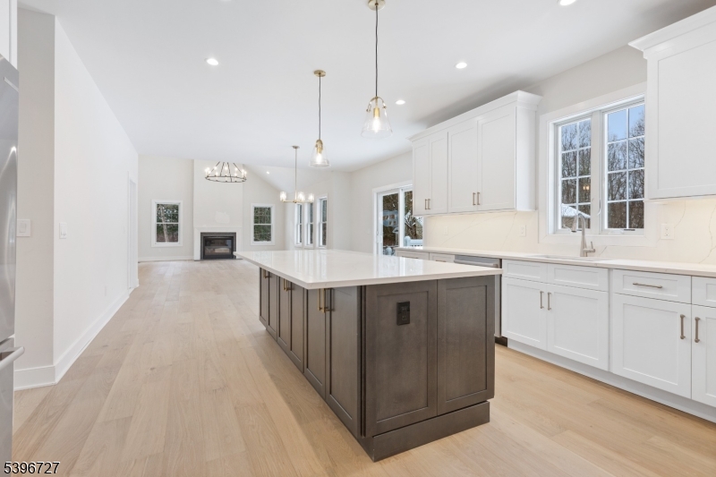 22 Furnace Road Chester NJ 07930