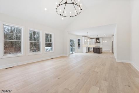 22 Furnace Road Chester NJ 07930