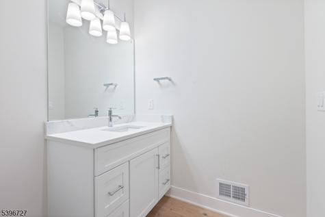 22 Furnace Road Chester NJ 07930