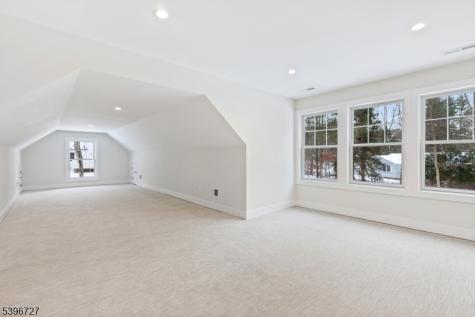 22 Furnace Road Chester NJ 07930