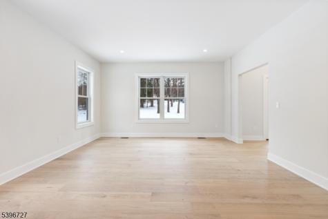 22 Furnace Road Chester NJ 07930