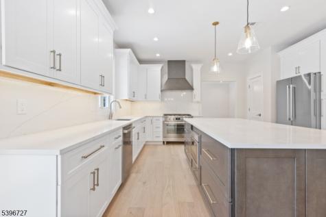 22 Furnace Road Chester NJ 07930