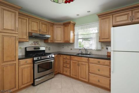 76 Harrison Street Clark NJ 07066