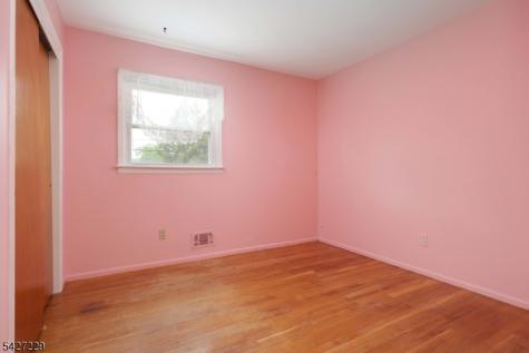 76 Harrison Street Clark NJ 07066