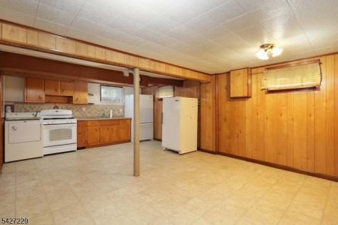 76 Harrison Street Clark NJ 07066