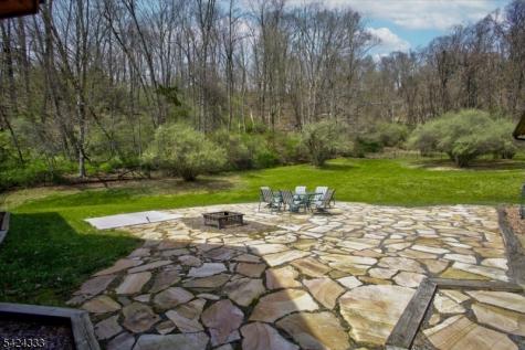 155 Wintermute Road Green NJ 07860