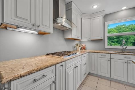 25 Solomon Drive Bridgewater NJ 08807