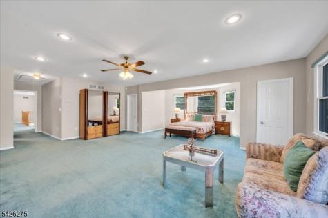 25 Solomon Drive Bridgewater NJ 08807