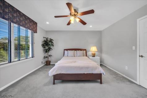 25 Solomon Drive Bridgewater NJ 08807