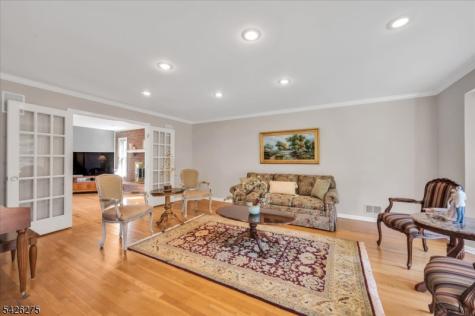 25 Solomon Drive Bridgewater NJ 08807