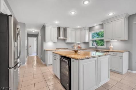 25 Solomon Drive Bridgewater NJ 08807