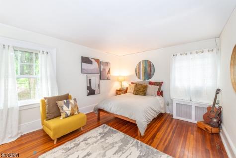 33 Prescott Avenue Montclair NJ 07042
