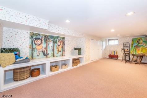33 Prescott Avenue Montclair NJ 07042
