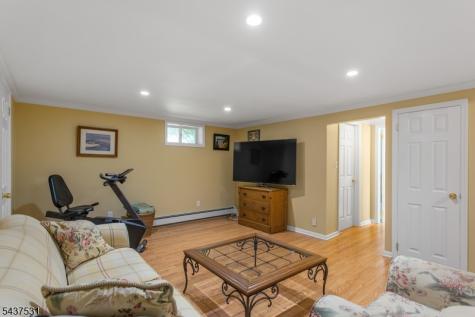 34 Cross Road Bernards NJ 07920