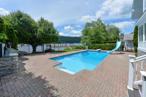 17 Forest Lake Drive West Milford NJ 07421