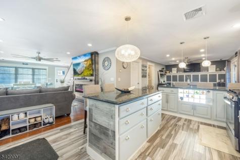28 Hopson Avenue Little Falls NJ 07424