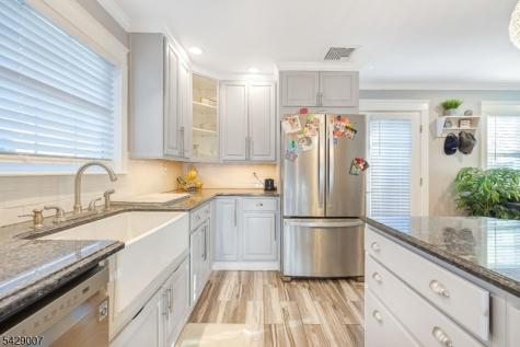 28 Hopson Avenue Little Falls NJ 07424