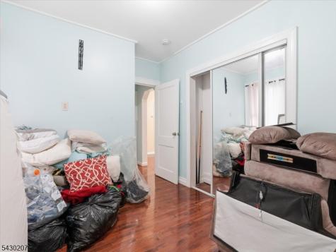 615 Spruce Street Roselle NJ 07203