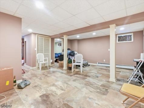 615 Spruce Street Roselle NJ 07203