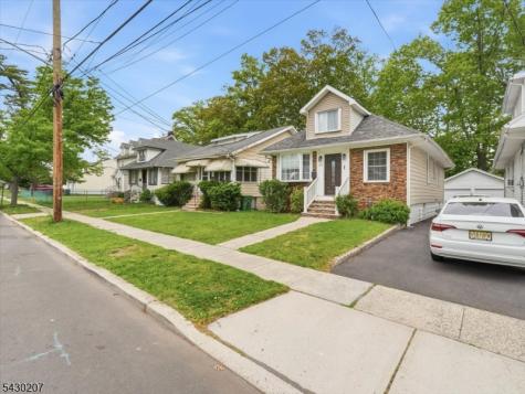 615 Spruce Street Roselle NJ 07203