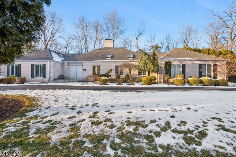 50 Cayuga Way Millburn NJ 07078