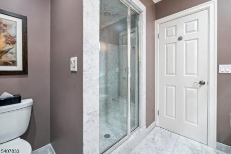50 Cayuga Way Millburn NJ 07078