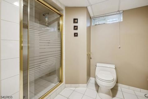 50 Cayuga Way Millburn NJ 07078