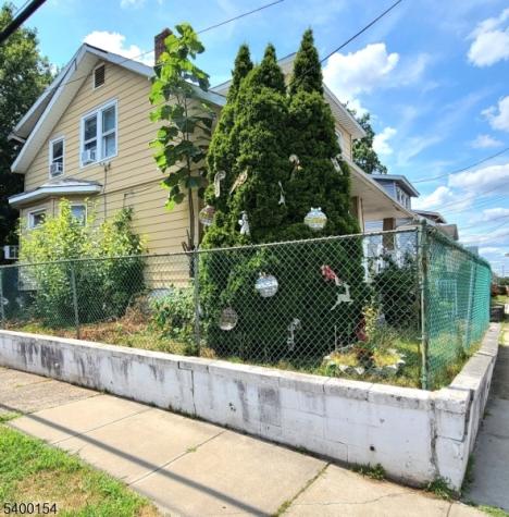 302 19TH Avenue Paterson NJ 07504