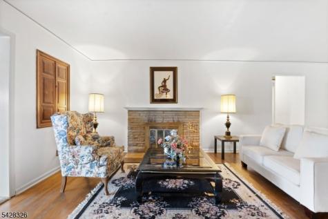 26 Devon Drive West Orange NJ 07052