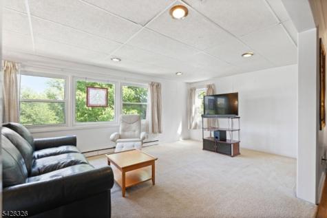 26 Devon Drive West Orange NJ 07052