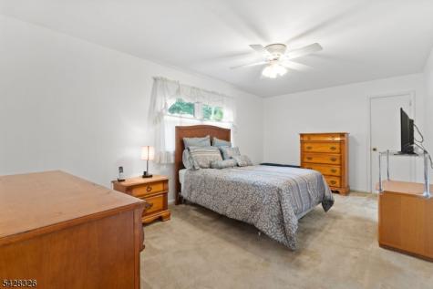 26 Devon Drive West Orange NJ 07052
