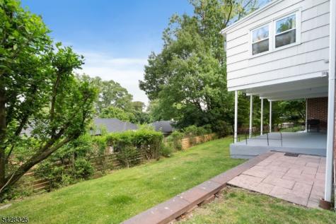 26 Devon Drive West Orange NJ 07052