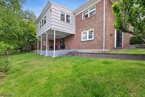 26 Devon Drive West Orange NJ 07052
