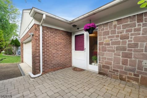 26 Devon Drive West Orange NJ 07052