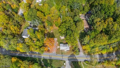 25 Lake Pochung Road Vernon NJ 07461