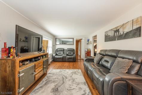 25 Lake Pochung Road Vernon NJ 07461