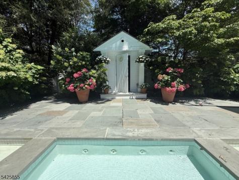 21 Hardwell Road Millburn NJ 07078